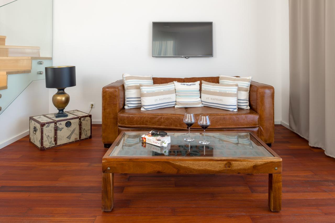 Belado Residence Bol Room photo